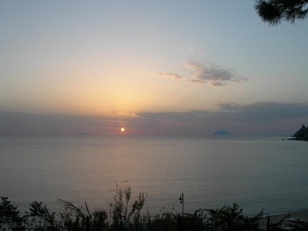 Le Casette Sul Mare Capo Vaticano Exterior photo