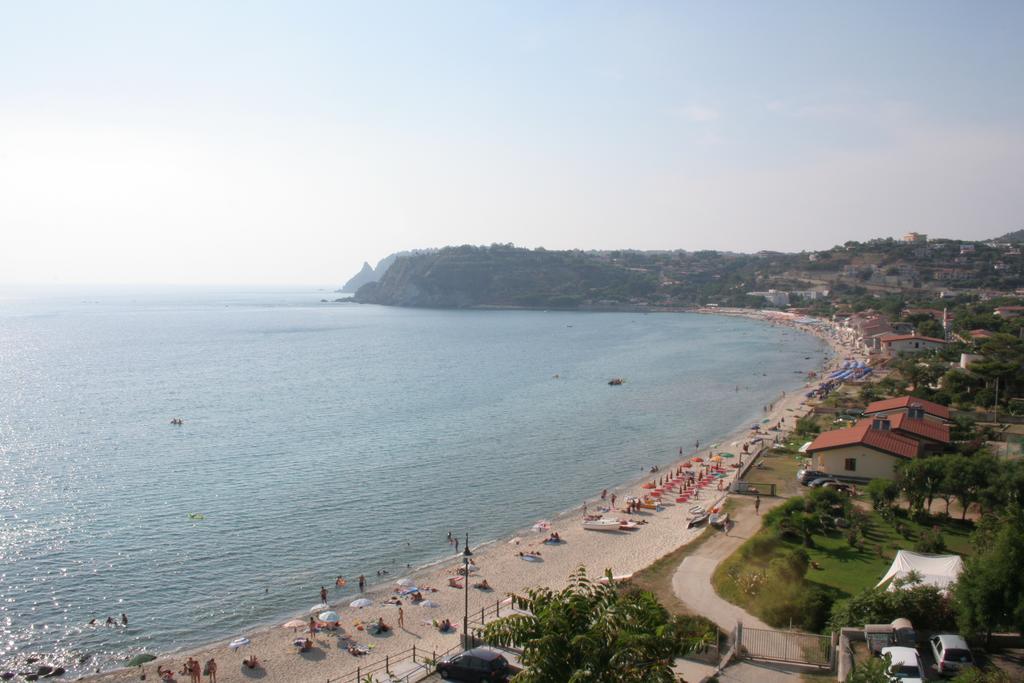 Le Casette Sul Mare Capo Vaticano Exterior photo