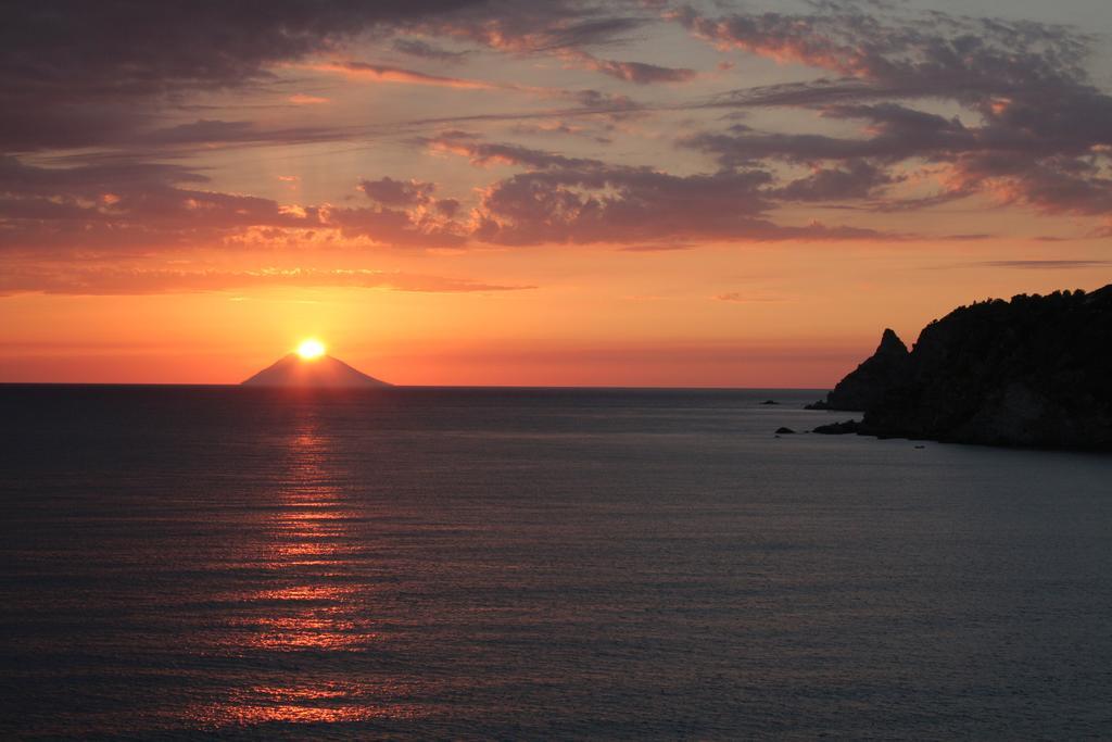 Le Casette Sul Mare Capo Vaticano Exterior photo